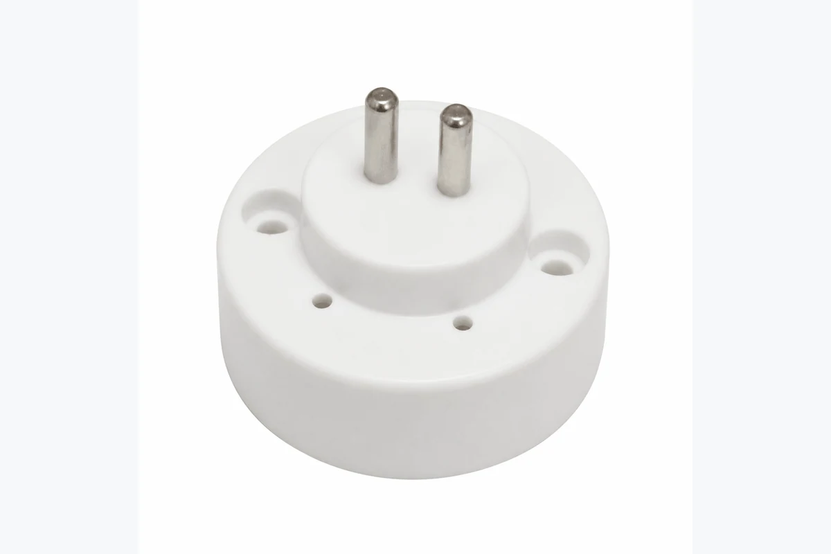 b27-t06272-b05-20261022 - Custom LED Lighting & OEM LED Modules Supplier Unpowered lamp end-interface component showing the retained cap and connection geometry